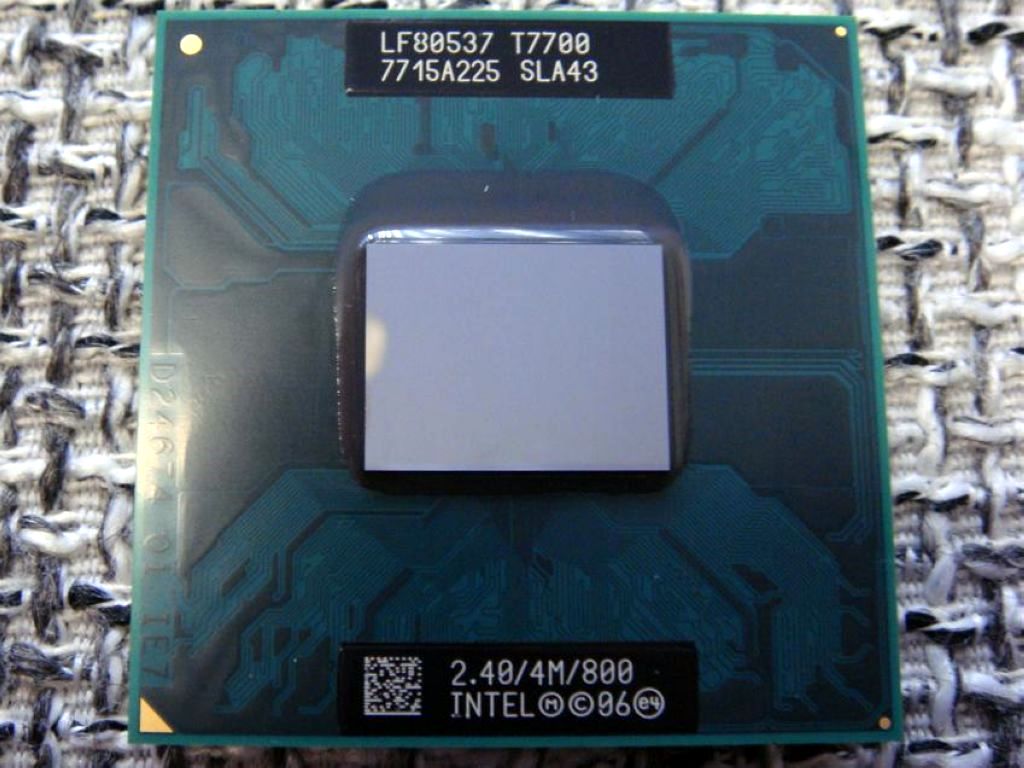 Intel Core2 Duo T7700 SLA43 SLAF7 Mobile CPU