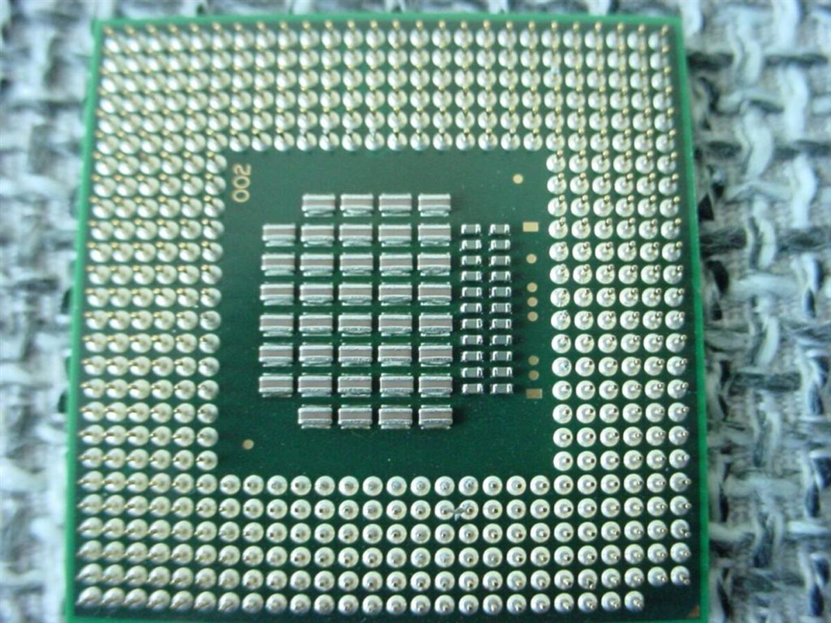 Intel Core2 Duo T7700 SLA43 SLAF7 Mobile CPU